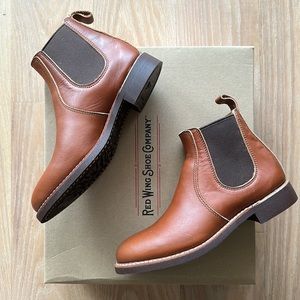 Red Wing Heritage, NWT, Pecan 6” Chelsea Boot, size 7.5